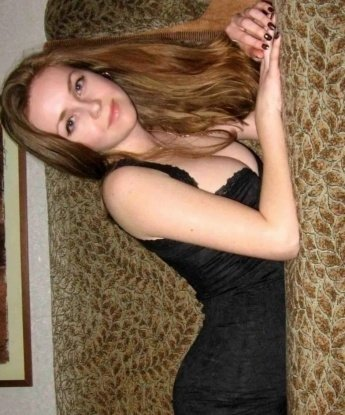 Мои нежные руки и щепетильные губы обещают поцелуи, которые оставят тебя без ума. Живу в самом сердце Москвы, где создаю уютную атмосферу для наших сексуальных приключений. Открой для меня свои фантазии, и я удовлетворю все твои желания. У меня есть отличные отзывы, подтверждающие мою профессиональность и качество услуг. Щедрое внимание и ласка гарантированы. 🌟 Посмотри мои фото, чтобы понять, насколько я соблазнительна и сексуальна. Жду твоего звонка, чтобы сделать нашу встречу незабываемой! 💋 Наташа